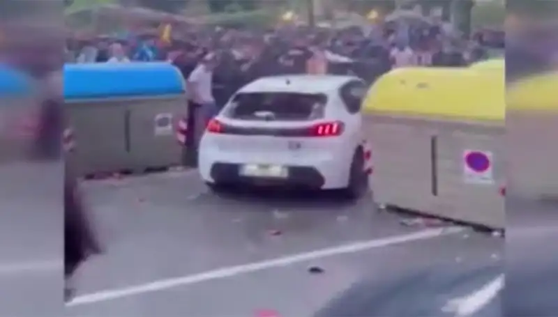 Taraftarların Arasına Dalıp 13 Kişiyi Yaralayan Araç Olayı Nedir?