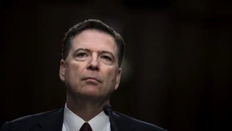 FBI Eski Şefinden Trump'a Şok Gönderme: 4 Rakamla Tehdit Mesajı!