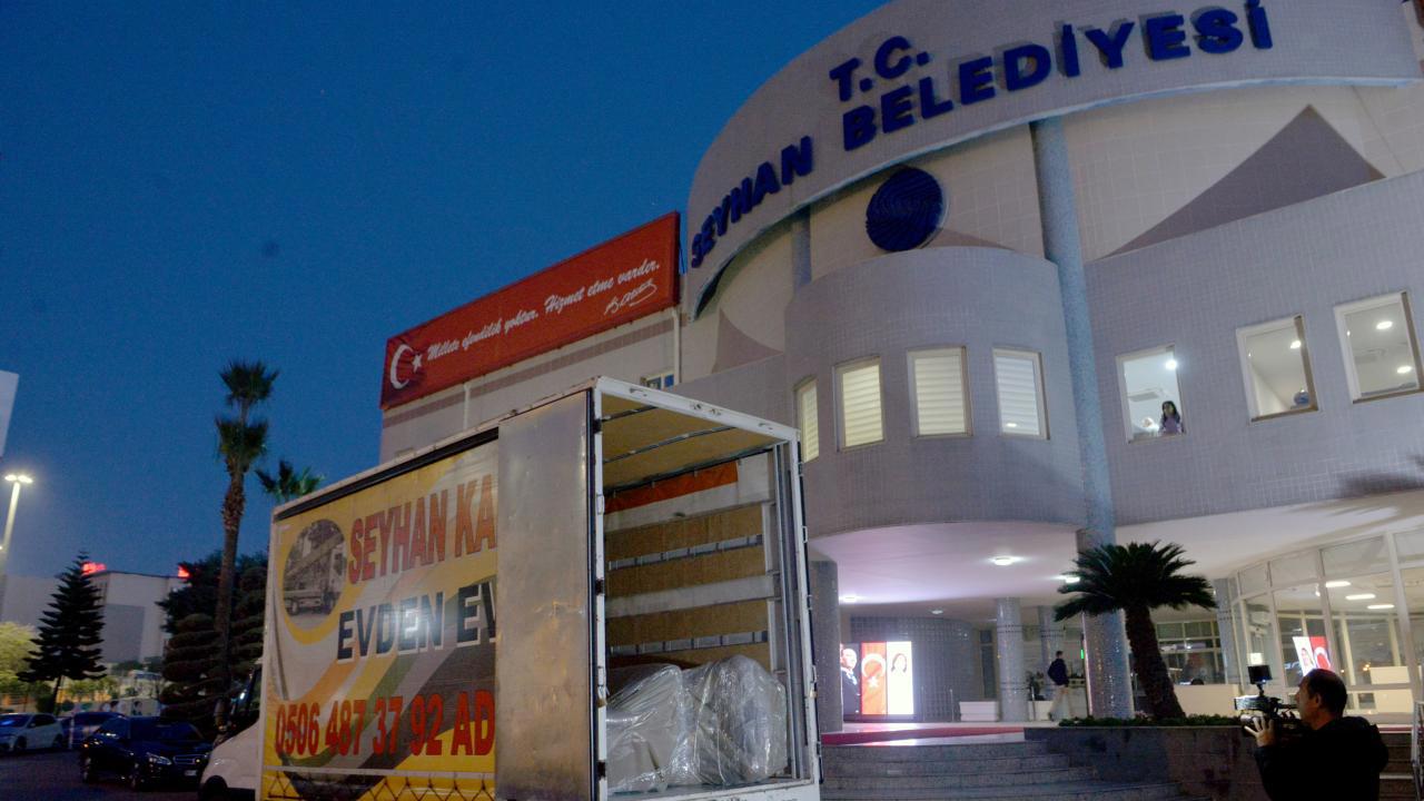 Seyhan Belediyesine Mali Sorunlar: Haciz İle Karşı Karşıya