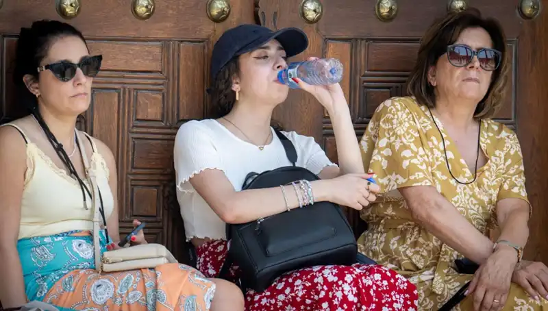 Türkiye’de 23 İlde Sıcaklık Rekoru: 40 Dereceyi Aştık!