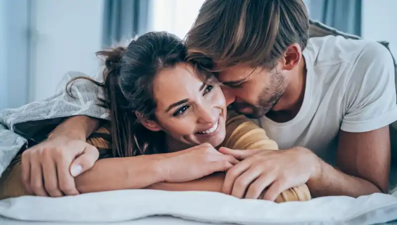Eşinizle İlişkinizi Zedeleyecek 5 Gizemli Konu