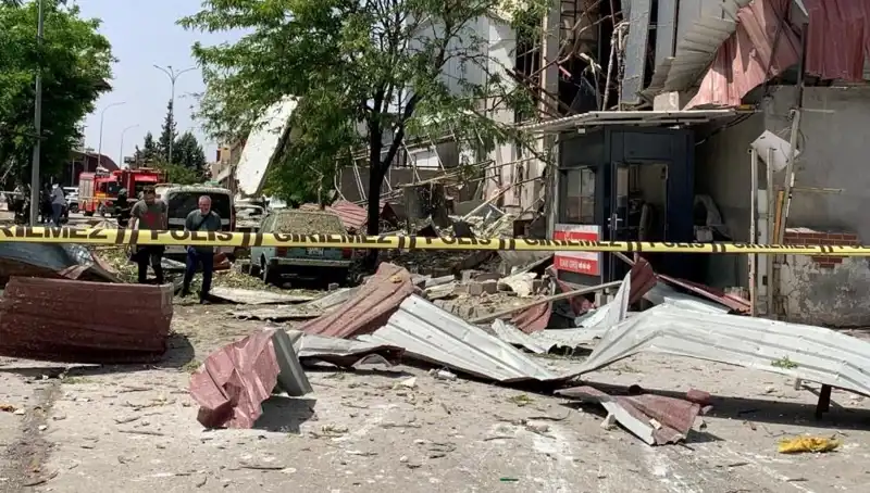 Gaziantep'teki Fabrika Patlamasında Yaralılar: Neler Yaşandı?