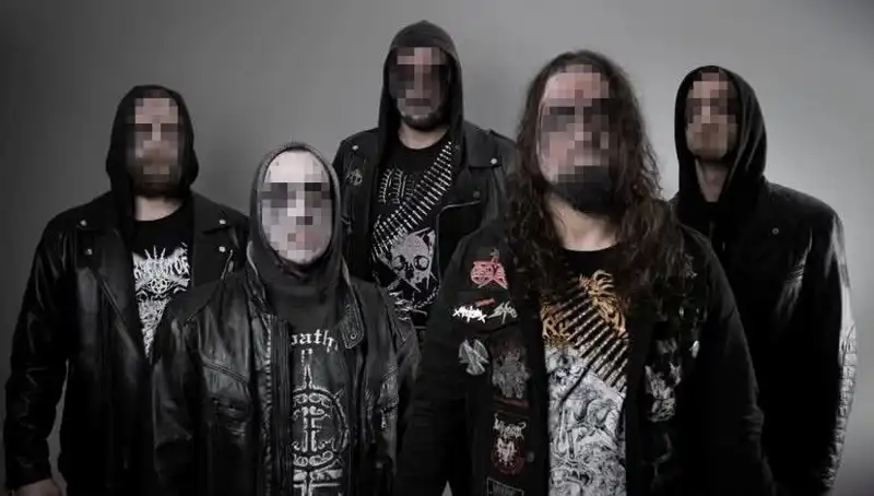 Rock Grubu Üyesi Dini Değerlere Hakaretten Tutuklandı: Olayın Ardındaki Gerçekler