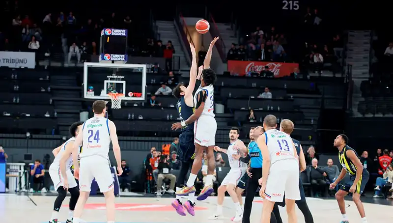 Anadolu Efes-Panathinaikos Maçı: Tarih, Saat ve Detaylar