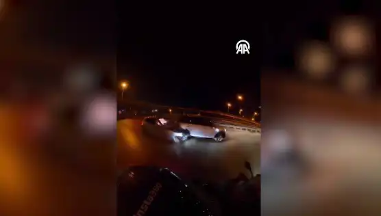 Kadıköy'de Kask Kamerasında Görülen Trafik Kazası Şok Etti!