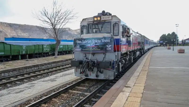 Van-Tahran Tren Seferleri Başladı: Ulaşımda Yeni Dönem