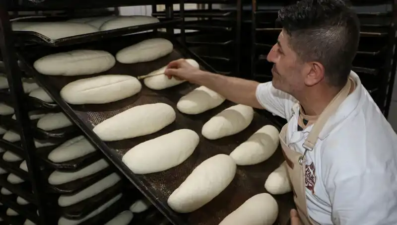 Aşırı Sıcaklıkta Savaş: 250 Derecelik Fırınlarda Dayanılmaz Mesai