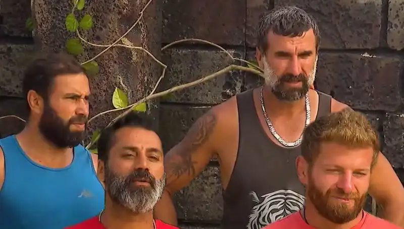 Survivor’da Şok Veda: Birleşme Hayalleri Suya Düştü!