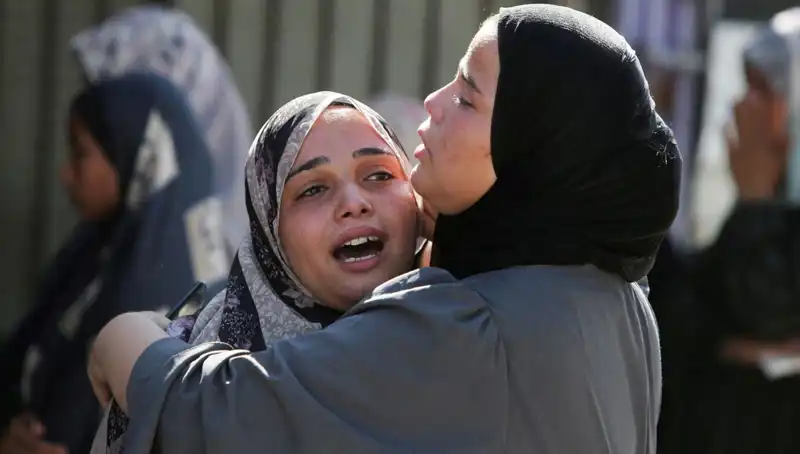 Gazze'de Tragedya: İzdihamda 21 Filistinli Hayatını Kaybetti