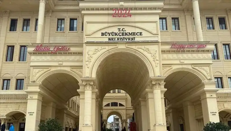 Büyükçekmece'de Siyasi İkilem: Hakan Çebi Belediye Başkanvekilliğine Seçildi