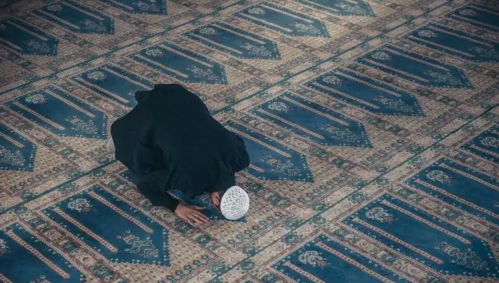 12 Eylül Cuma Namazı Saati: İstanbul, Ankara, İzmir İçin Bilgiler