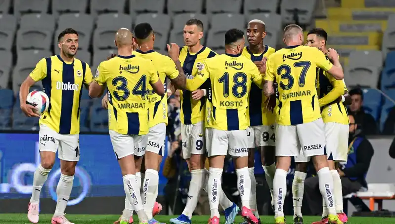 Fenerbahçe'nin Eyüpspor Maçına Çıkacak Kadrosu: 4 Futbolcu Yetersiz Görünüyor