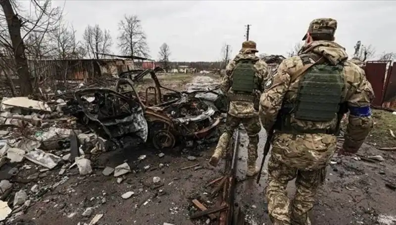 Rusya Luhansk'ta Stratejik Avantaj Elde Etti: Tam Kontrol Sağlandı mı?