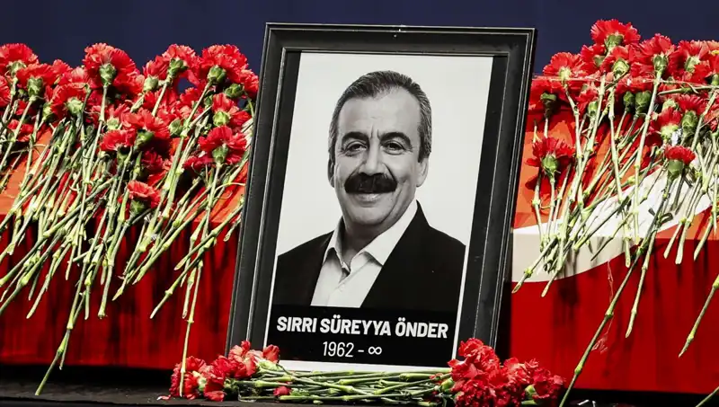 Meclis’te Sırrı Süreyya Önder Anması: Hatırlanan Bir Ömür ve Mücadele