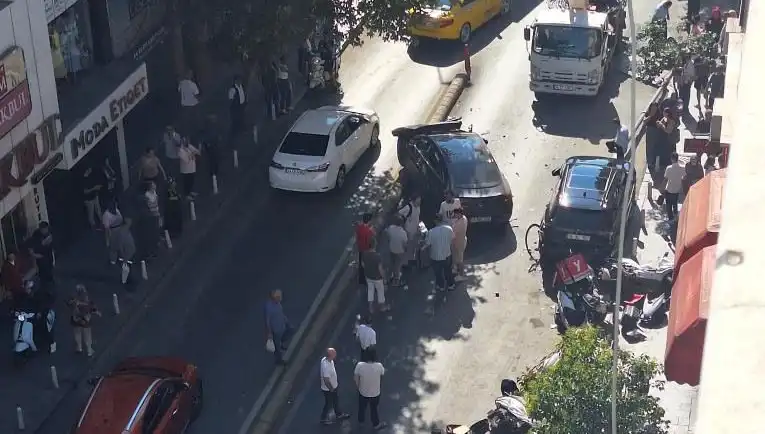 İranlı Sürücünün Kaos Yüzünden Yükselen Anlık Olayı