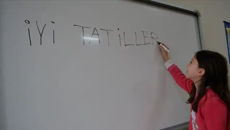 20 Milyon Öğrenci İçin Yaz Tatili Başlıyor! Son Ders Zili 20 Haziran’da Çalacak