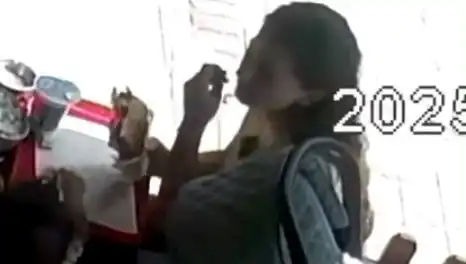 Tostun İçine Saçını Koyan Kadının Şok Eden Gerekçesi