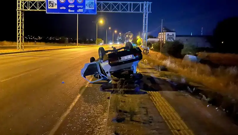 TIR'ın Sıkıştırdığı Otomobil Takla Attı: Son Dakika Gelişmeleri
