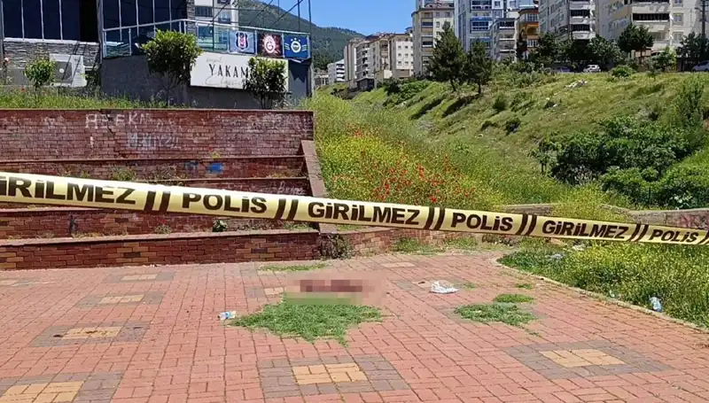 Kahramanmaraş'ta Bıçaklı Kavga: Bir Kişi Ağır Yaralandı, Olayın Perde Arkası