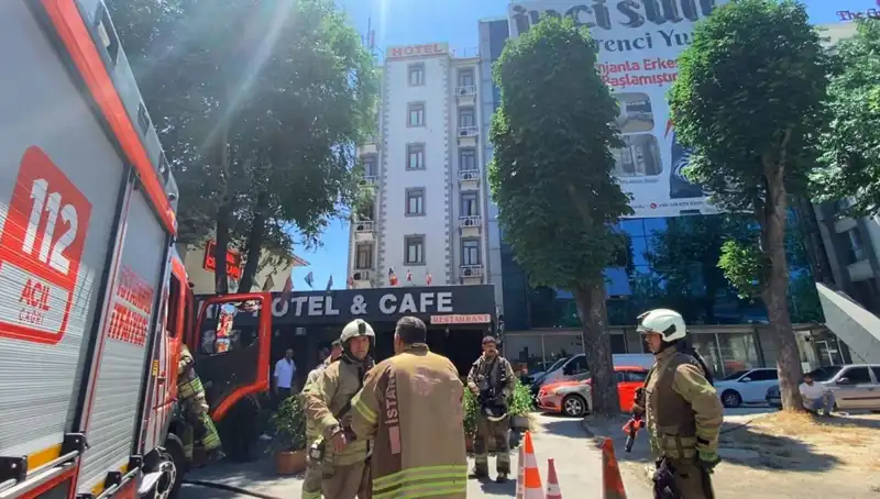 Fatih'te Otel Yemekhanesinde Yangın: Panik Anları ve Sonrası