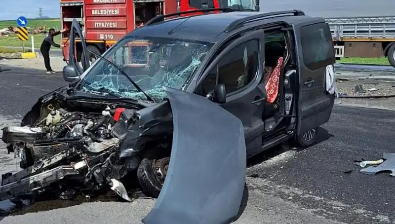 Ankara Yolunda Faciaya Ramak Kaldı: Üç Kişi Yaralandı