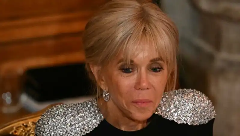 Türkiye'de İlk ''First Lady'' Davası: Cinsiyet İddialarına Beraat Verildi