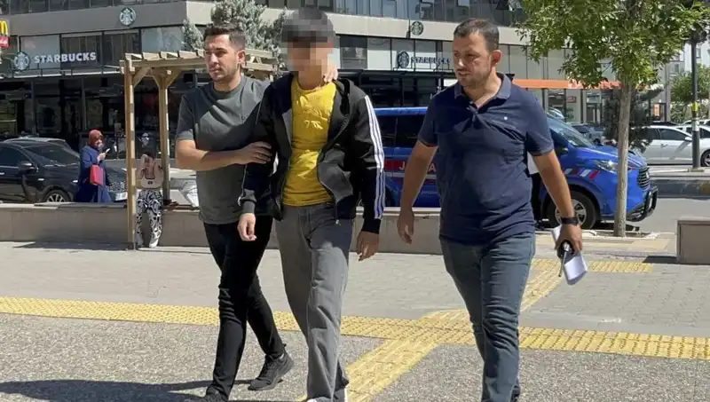 Aile Draması: Tartışma Sonrası Ağabeyi Bıçaklayan Kardeş Gözaltında