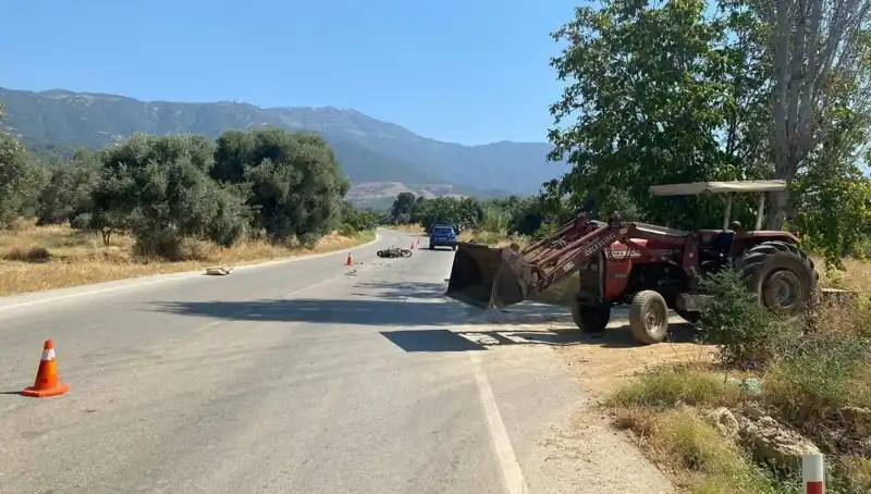 İzmir'de Motosiklet Kazası: Sürücü Hastanelik Oldu, Olayın Ayrıntıları Şok Edici