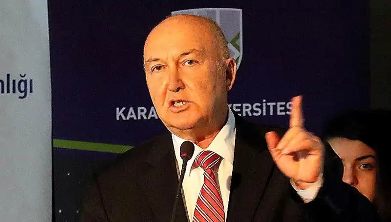Ünlü Akademisyen Prof. Dr. Övgün Ahmet Ercan Hayati Tehlike Geçiriyor!