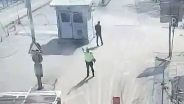 CHP Otobüs Şoförüne Ev Hapsi: Neler Oluyor?