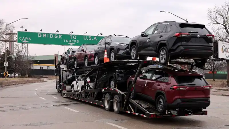 Toyota, ABD Pazarında Hibrit Araçlarına Yönelik Büyük Bir Adım Attı