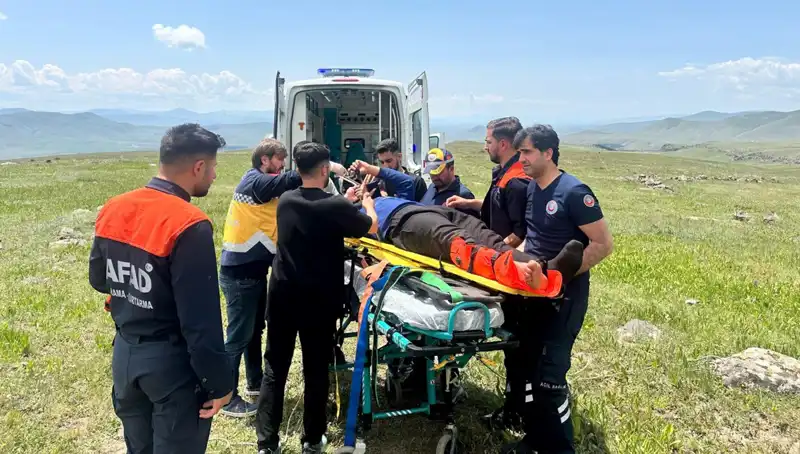 Kayalıkta Düşen Çoban İçin Yapılan Kurtarma Operasyonu Başarıyla Sonuçlandı