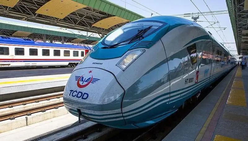 TCDD, 140 Yeni Makinist Adayı Alacak: Başvuru Süreci ve Şartlar