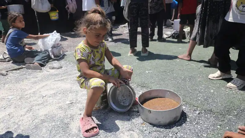 Gaza’nın Yüreğini Burkan Dram: Çocuğum Açlıktan Ağlıyor