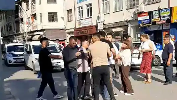 Gazinin Trajik Darp Olayı: Anlar Güvenlik Kamerasında Yakalandı