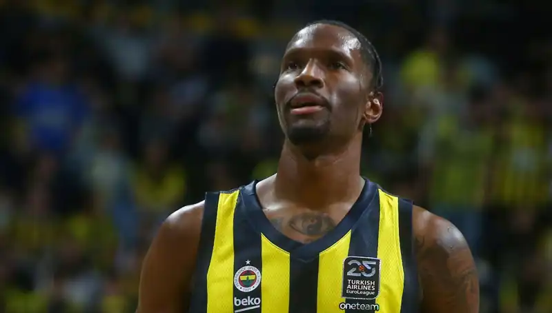Nigel Hayes-Davis, Yeni Takımıyla Basketbol Dünyasına Dönüş Yapıyor