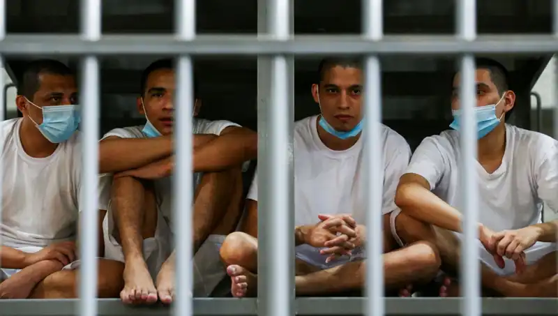 El Salvador, Venezuela’ya Siyasi Tutuklu İadesi İçin Tarihi Bir Teklifte Bulundu
