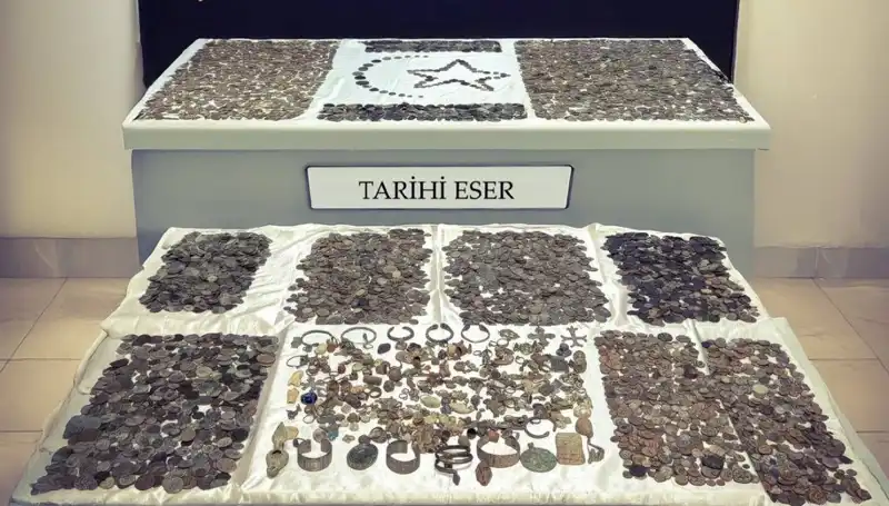 Sınırda Şok Gelişme: 12 Bin 770 Tarihi Eser Ele Geçirildi!