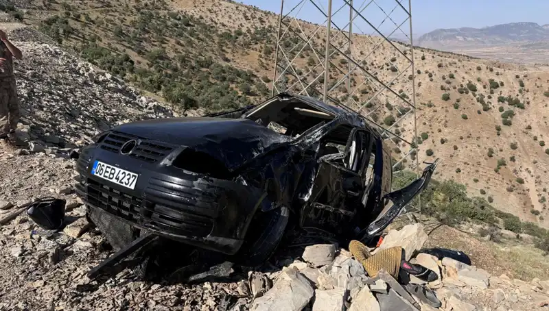 Şırnak'ta Faciaya Yol Açan Kaza: Aynı Aileden Üç Kişi Hayatını Kaybetti