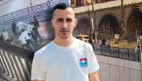 Taksim Meydanı'nda Kanlı Saldırı: Altı Kişi Tarafından Dövülerek Öldürüldü