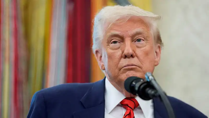 Trump G7 Zirvesinden Neden Erken Ayrıldı? İşte Sıra Dışı Gelişmeler!