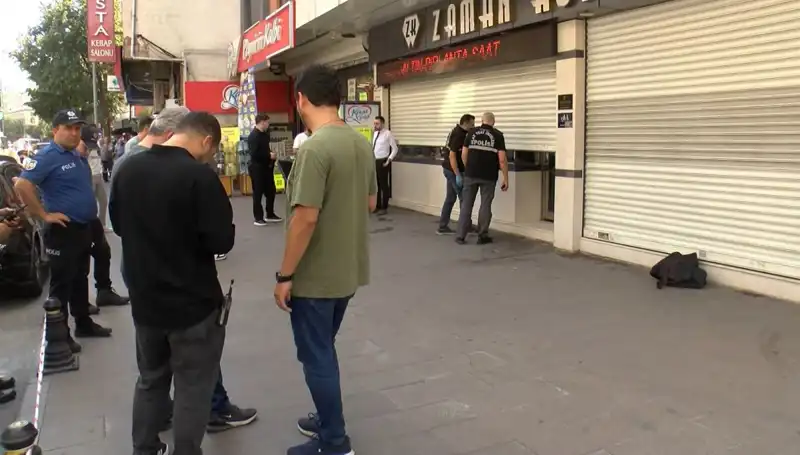 Güpegündüz Caddede Kuyumcu Soygunu: Sıradan Bir Günde Gelen Şok Olay