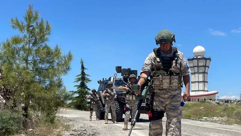 Mehmetçik, Bayramda Sınırda Nöbette: Vatan Söz Konusu!