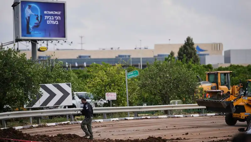 Husiler'den Şaşırtıcı Açıklama: İsrail'in Havalimanı Balistik Füze ile Vuruldu!
