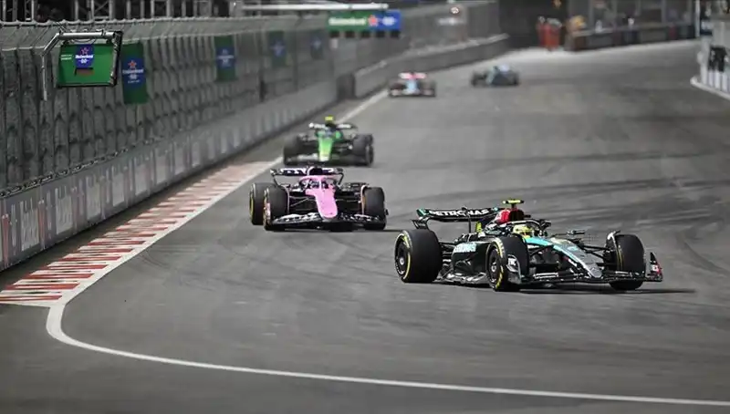 Formula 1 2024 Sezonu Heyecanıyla Başlıyor: Neler Bekleniyor?