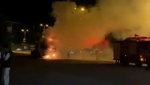 Zonguldak'ta Seyir Halindeki TIR'da Yangın! İnsanlar Korku Dolu Anlar Yaşadı