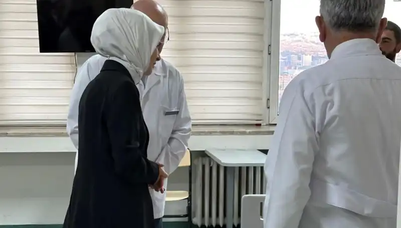 Bakan Göktaş, Metan Gazı Zehirlenmesi Olayının Ardından Askerleri Ziyaret Etti