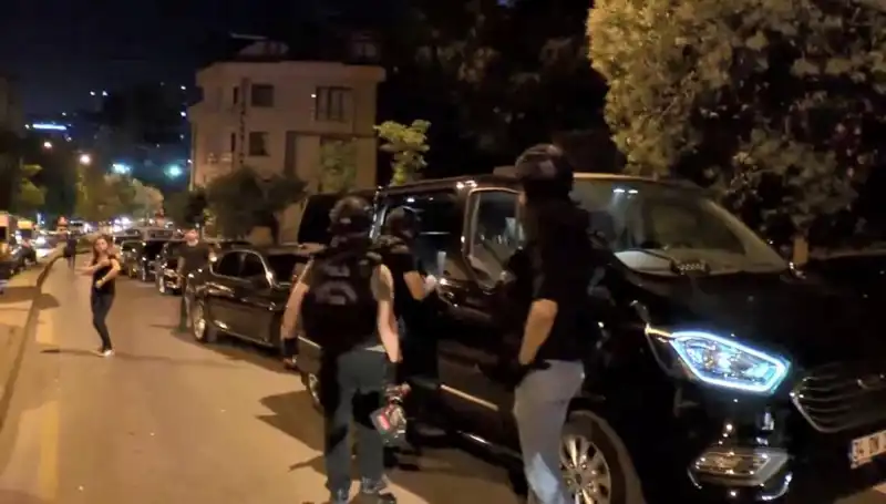 Türkiye'de Şok Gelişme: Polisi Şehit Eden Silah AR-GE Kılıfında Üretildi