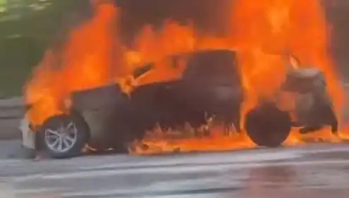 15 Temmuz Şehitler Köprüsü'nde Araç Yangını Panik Yarattı!
