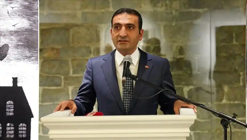 Beyoğlu'nun Dinamik Yüzü: İnan Güney Kimdir?